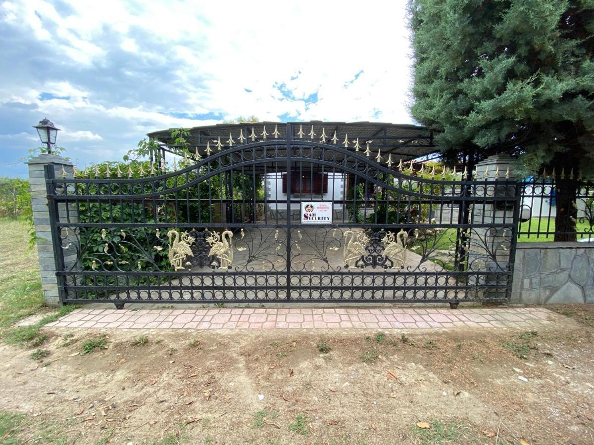Beachfront Cottage Nea Triglia Exterior photo